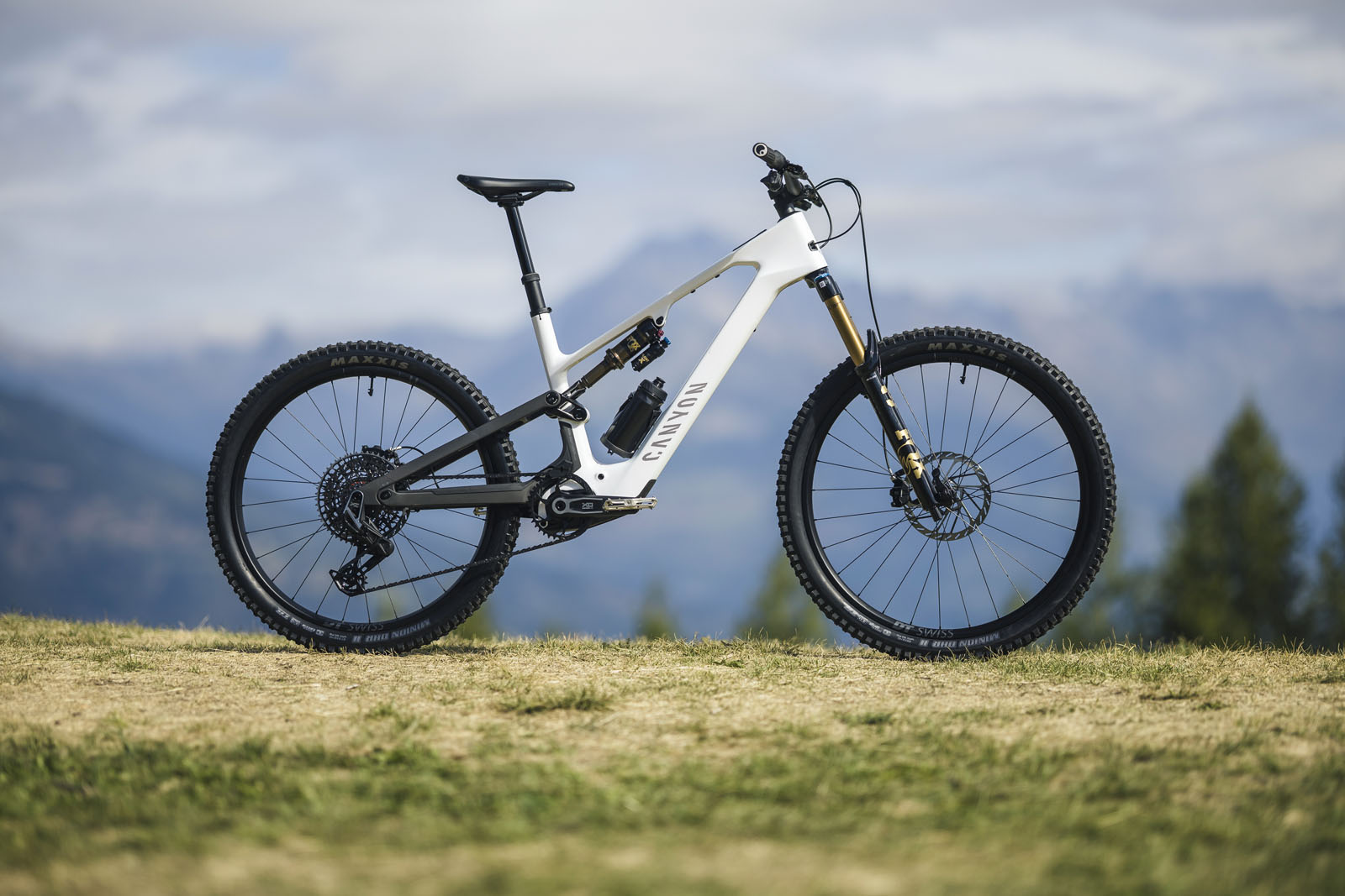 Canyon Spectral:ON CF
